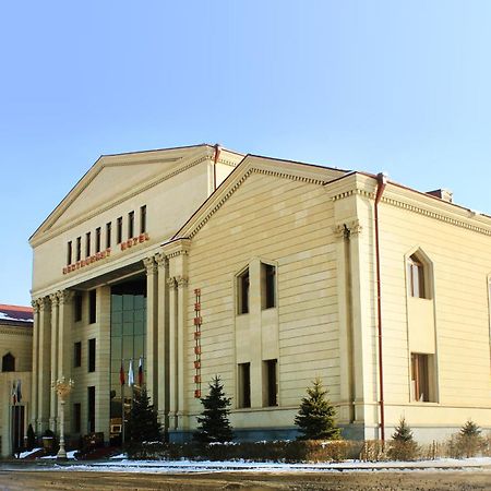 Armenian Royal Palace Ереван Екстериор снимка